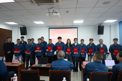 “谢谢你，师傅!”——ag贵宾会医药2025优秀师徒同台闪耀！