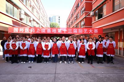 锅铲翻飞间，便有了“家”的味道~