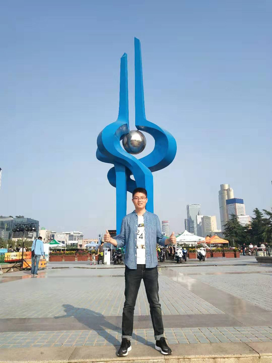 2022年度ag贵宾会医药金燕奋斗者——吴涛涛