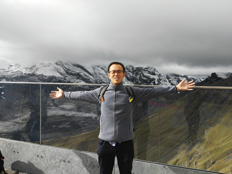 2022年度ag贵宾会医药金燕奋斗者——郭兴龙